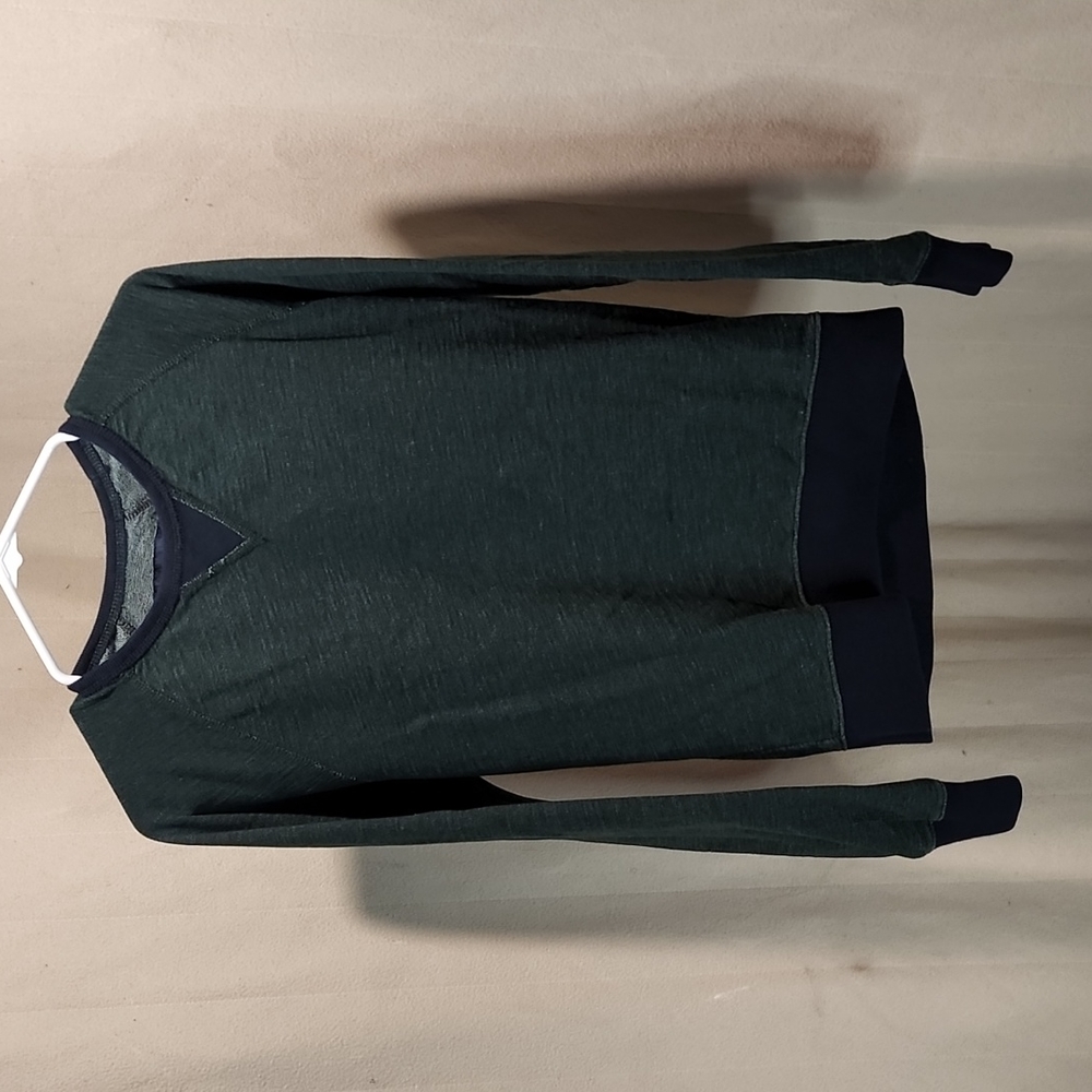 3/$10 American Eagle Athletic Fit Sweater Men's Small